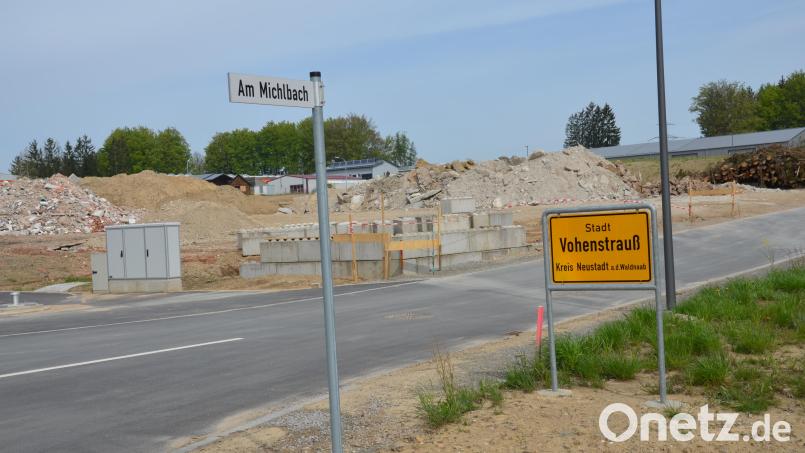 In den Vohenstraußer Gewerbegebieten wird weiter munter gebaut. Der Bauausschuss beschäftigte sich auch mit dem Antrag eines Betriebs, der sich im Gewerbegebiet &quot;Am Michlbach&quot; ansiedeln möchte. Bild: dob