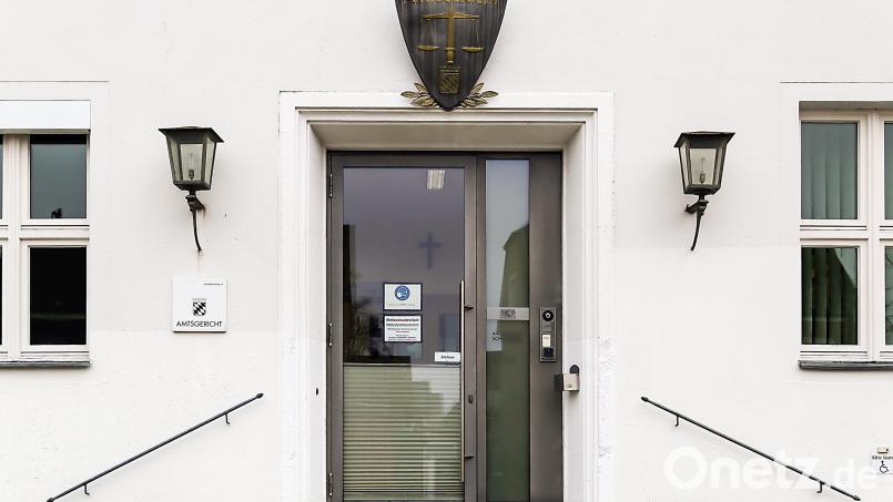 Am Amtsgericht Schwandorf beginnt am Mittwoch das Verfahren gegen ein Ärzte-Ehepaar, das unrichtige Gesundheitszeugnisse ausgestellt haben soll. Bild: Hösamer