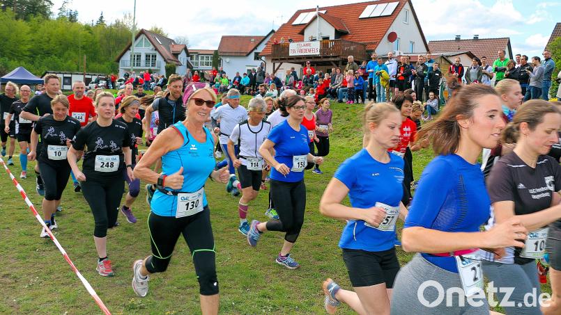 Der TSV Friedenfels ist am Freitag Ausrichter des 2. Wettbewerbs zur Laufserie 2023 des OVL-Cups. Vor Corona gingen in Friedenfels jeweils fast immer rund 300 Läufer und Läuferinnen an den Start. Archivbild: bsc
