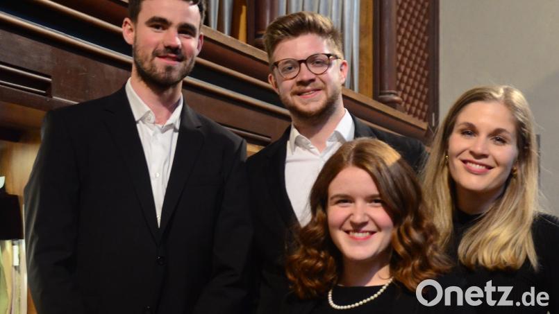 Studenten der Musikhochschule Liszt in Weimar musizierten beim Förderverein für Kirchenmusik St. Josef. Bild: Kunz