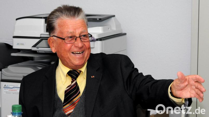 So kennt man Armin Nentwig seit Jahrzehnten: immer gut gelaunt und voller Dynamik. Der langjährige SPD-Landtagsabgeordnete und Landrat wird am Montag 80 Jahre alt.
. Archivbild: Stephan Huber