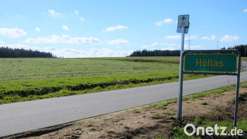 Der Bau des Sonnenkraftwerks bei Höflas muss noch warten. Der Marktgemeinderat verschob im Rahmen der Bauleitplanung den Satzungsbeschluss Bild: do