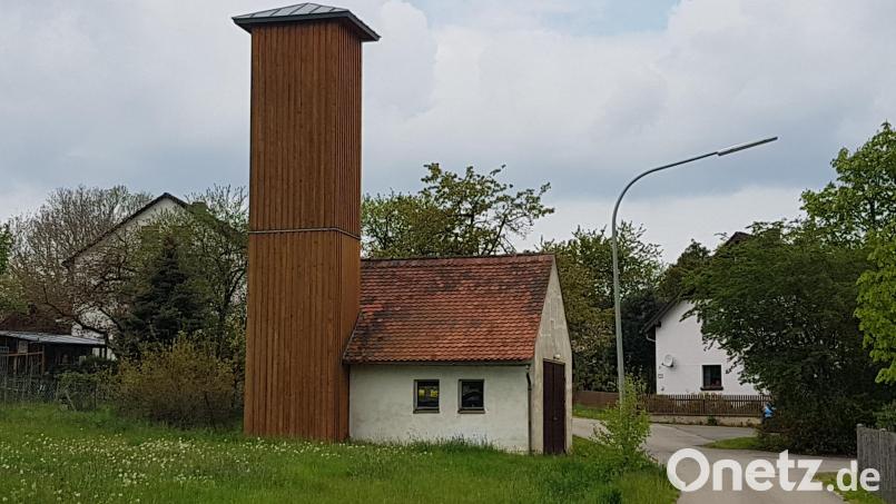 Nach Auflösung der aktiven Feuerwehr Gröbenstädt hat der Markt Moosbach nun zu entscheiden, was mit dem Feuerwehr-Gerätehaus in Gebhardsreuth geschieht. Bild: gi