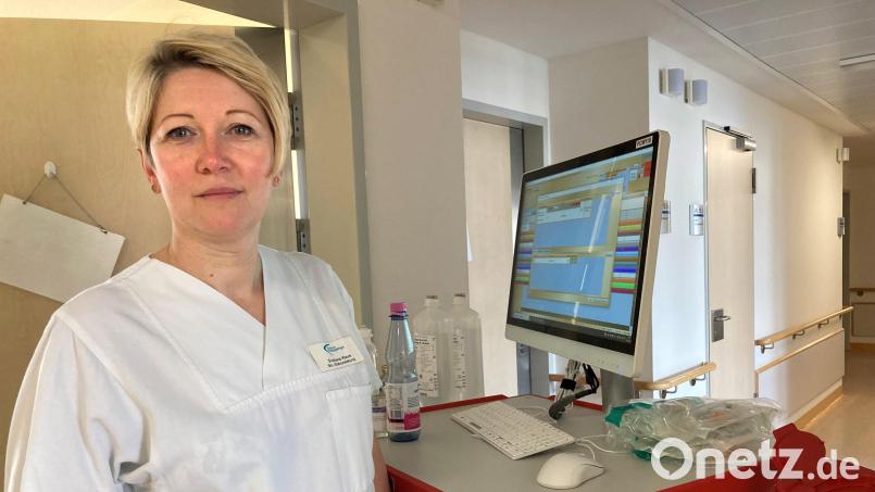 Als zweifache Mutter drückte die Lehrerin Svetlana Klaus nochmals drei Jahre die Schulbank. Heute hat sie drei Kinder und leitet kommissarisch die Urologie-Station des Klinikums in Marktredwitz. Bild: Klinikum Fichtelgebirge/exb