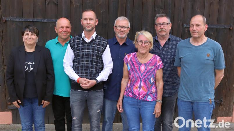 Sie lenken die Geschicke des Bauvereins Sulzbach e.G. (von links): Aufsichtsrätin Dagmar Ritt, die Vorstände Manfred Pickel, Jörg Janker und Lorenz Uschold sowie die Aufsichtsräte Manuela Meißner, Wolfgang Klier und Harald Rösel. Bild: mfh
