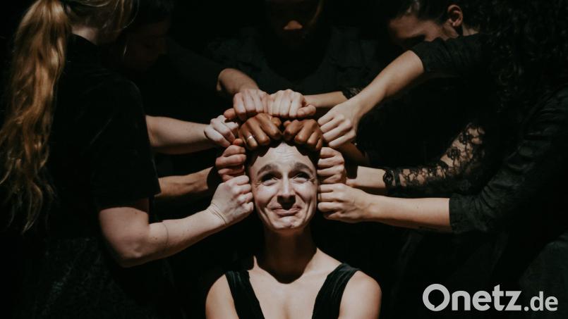 Die Tänzerin Camille Lejeune von der Company CIA. ist bei der Stadttheater-Programmvorstellung mit dabei. Bild: CIA. Nadine Gerspacher/exb
