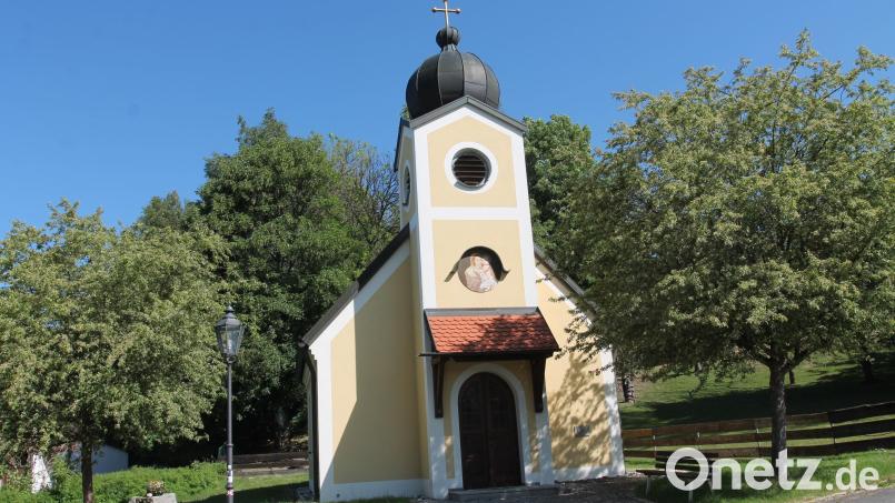 Die Dorfkapelle St. Georg steht an der Stelle des alten Schultes-Hauses. Archivbild: pi