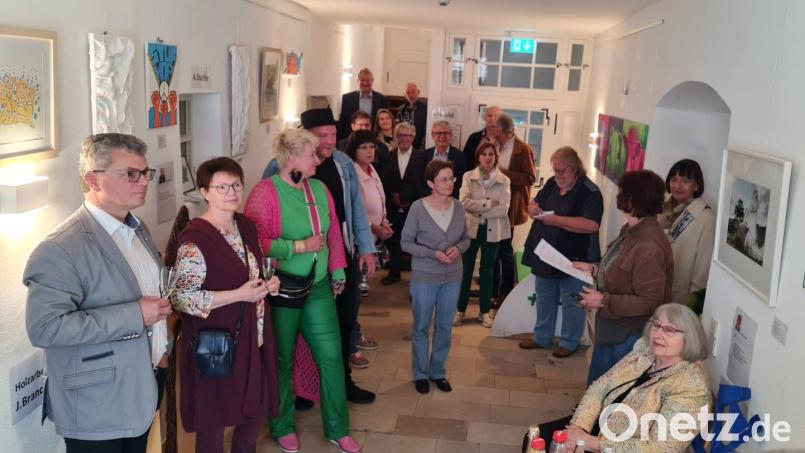 Die Alte Fronfeste ist einen Besuch wert: Zehn Mitglieder des Kunstvereins Unverdorben stellen ihre Werke aus. Bild: Gaby Irlbacher/exb