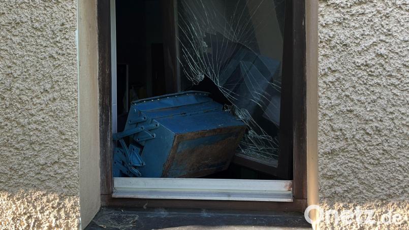 Diese kuriose Sachbeschädigung trug sich in Amberg zu. Bild: Polizeiinspektion Amberg