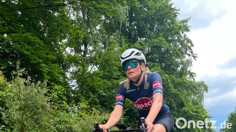 Barbara Wittmann auf ihrem Rad. Bild: Team Alpecin