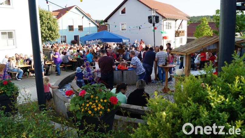 Das Wetter passte: Der Italienische Abend in Gleiritsch war ein Besuchermagnet. Bild: sgs