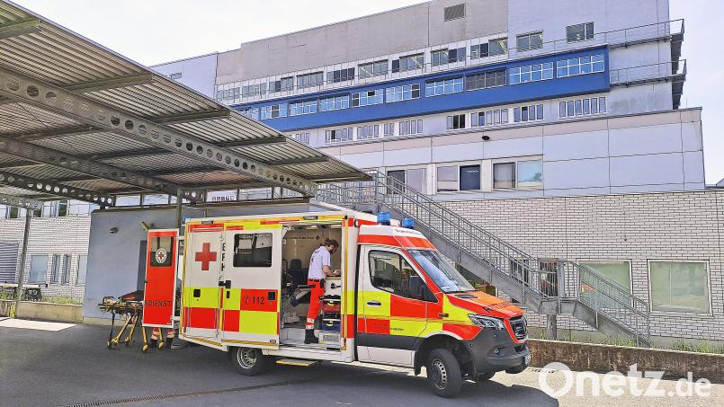 Schwere Verletzung oder kleines Wehwehchen? Nicht jeder Patient in der Marktredwitzer Notaufnahme kommt als Akutfall mit dem Krankenwagen ins Klinikum Fichtelgebirge. Bild: Brigitte Gschwendtner/fph