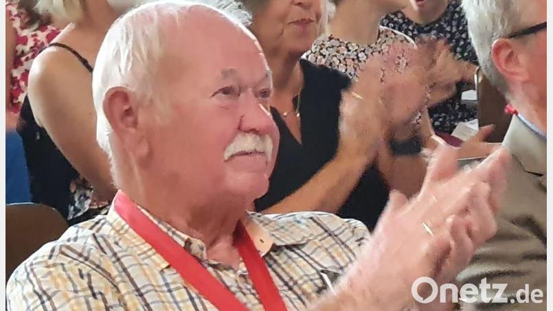 Georg Mann ist tot. Das Bild entstand bei einer Präsentationsveranstaltung des Projekts Big2.0 der Grund- und Mittelschule Windischeschenbach in der Mehrzweckhalle. Bild: Lowak