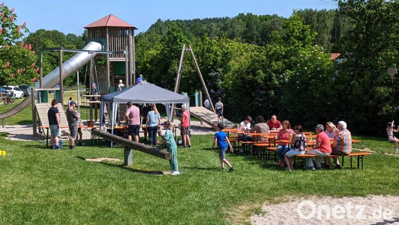 Die Junge Union Oberviechtach veranstaltete zum vierten Mal ein Spielplatzfest. Bild: Philipp Troppmann/exb