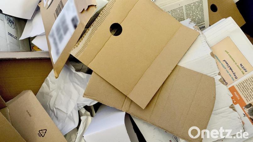 Altpapier und Kartonagen brachten Sammlern wie dem Landkreis Neustadt/WN zuletzt gute Preise. Zurzeit sind sie allerdings im Sinkflug. Bild: Gabi Schönberger