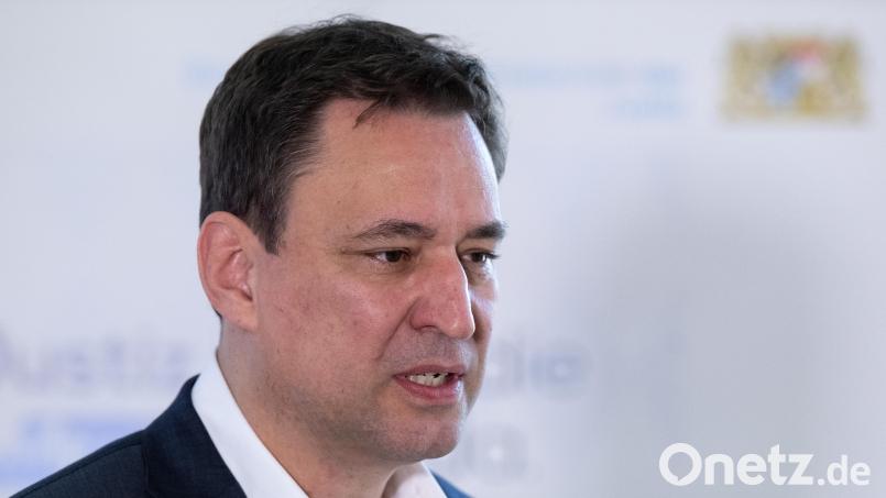 Georg Eisenreich (CSU), Justizminister von Bayern, verteidigt die Durchsuchung bei der "Letzten Generation". Bild: Sven Hoppe