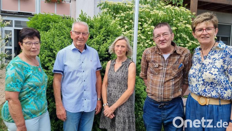 Dem Beirat im BRK-Seniorenwohn- und Pflegeheim gehören an (von links): Hildegard Heil, Vorsitzender Rudi Wild, Schriftführerin Gabriele Krettner, Waldemar Wich und Elfriede Gerstmann. Bild: u