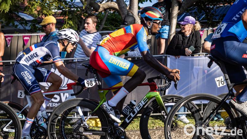 Biniam Girmay bei der WM im vergangenen Jahr in Australien. Cube hatte ihm für das Rennen ein Litening in eritreischen Landesfarben zur Verfügung gestellt. Archivbild: Cube/Leon van Bon Photography