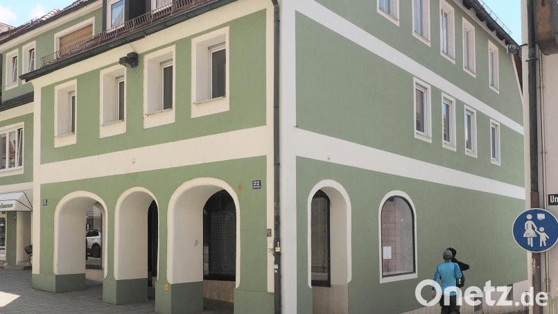 Das Wohn- und Geschäftshaus Höller wird Seniorengemeinschaftshaus. Um Untergeschoss sollen zwei Gewerberäume entstehen. Bild: kek
