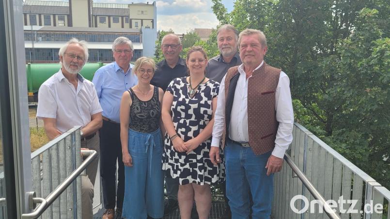 Hans Winter, Alois Weig, Maria Stöckl, Martin Stauber, Kathrin Ziegler, Ulrich Härtl und Josef Fütterer (von links) Bild: KDBH/exb