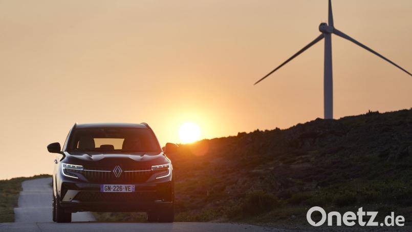 Neue Energie: Der Verbrenner im Espace bekommt elektrische Unterstützung. Bild: Renault