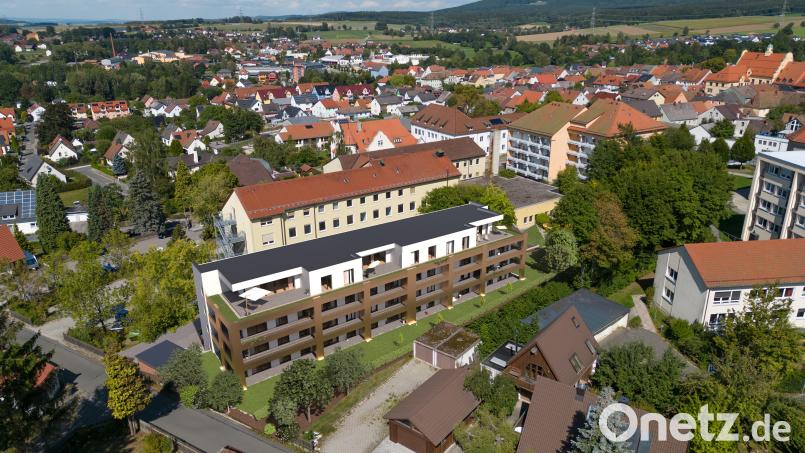 So wird das Mehrfamilienhaus in der Stauferstraße 4 in Vohenstrauß aussehen. Bildmontage: Harald Kraus