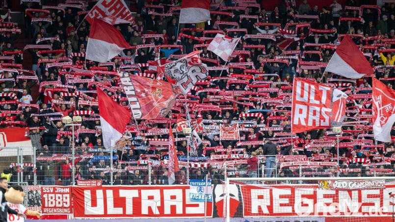 Der SSV Jahn nimmt mit dem Jahnstadion am Pilotprojekt "Bayerische Stadionallianz" teil. Symbolbild: Ulrich Gamel/dpa