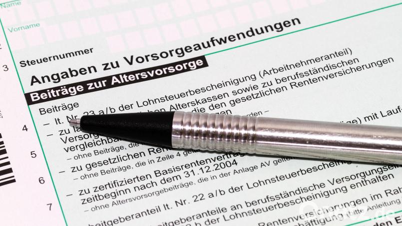 Wer seine Vorsorgeaufwendungen bei der Steuer angeben will, muss einiges beachten. Bild: blende11.photo/Adobe Stock