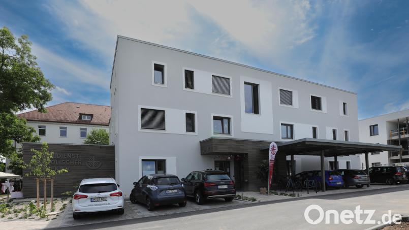 Das neue Kinder-, Frauen- und Familienhilfezentrum des Sozialdienstes katholischer Frauen (SkF) am Haager Weg 15 wurde am Freitag offiziell eingeweiht. Bild: Wolfgang Steinbacher