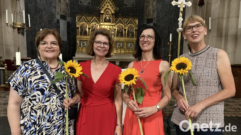 Damen-Trio mit Orgel. Bild: uz