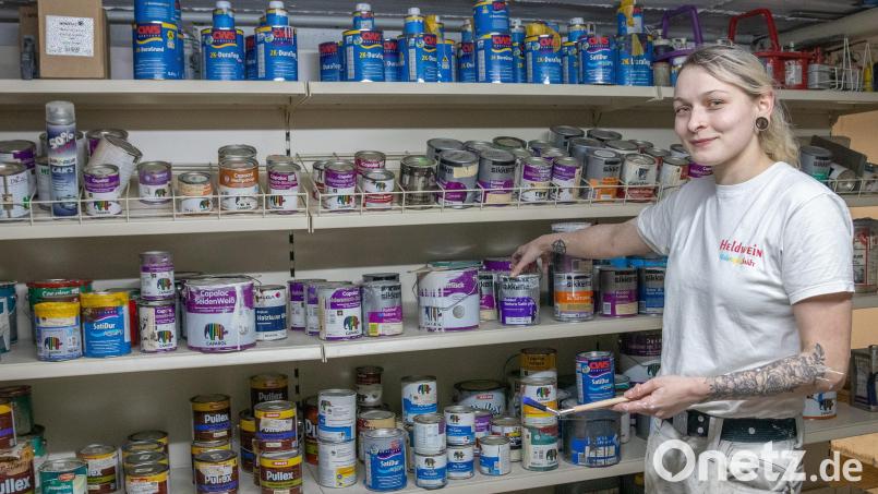 Jacqueline Krapfl ist 20 Jahre jung und in Bayern Zweitbeste im Maler- und Lackierhandwerk. Die Tirschenreutherin liebt ihren Beruf – weil er so abwechslungsreich und sie dabei in Bewegung ist. Bild: Susanne Forster