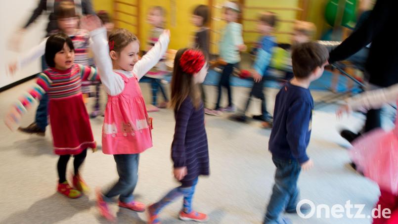 Ausgetanzt: Die Pläne für den Neubau einer Kinderkrippe in Schwend wurden vom Gemeinderat nach hitziger Debatte abgelehnt. Symbolbild: Julian Stratenschulte/dpa