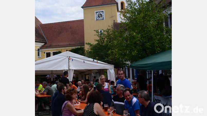 Zwei Tage lang geht es in Luhe rund. Am 29. und 30. Juli wird das Bürgerfest gefeiert. Archivbild: bey