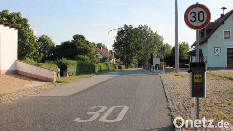 Tempo 30 heißt 30 – auch in Troschelhammer. Verkehrskontrollen ergaben aber, dass allzu viele Autofahrer das nicht so sehen. Die Polizei dokumentierte Geschwindigkeiten von bis 95 Stundenkilometern. Bild: bjp