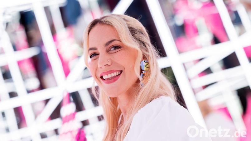 Sängerin LaFee ist Mutter eines Sohnes geworden. Bild: Rolf Vennenbernd/dpa