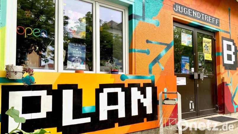 Der Jugendtreff &quot;Plan B&quot; an der Bürgermeister-Prechtl-Straße zieht ungewöhnlich viele Mädchen an und läuft bis 2024 noch im Probebetrieb. Der Stadtjugendring setzt sich für eine unbefristete Verankerung des Treffs in der Weidener Jugendarbeit ein. Bild: Gabi Schönberger