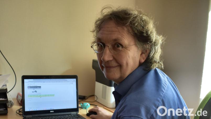 Klemens Reif aus Mitterteich hat eine Sprach-Trainings-App entwickelt. Sie will er auch bei einem Forschungsprojekt in den Sommerferien einsetzen. Bild: lue