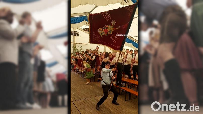Eine Szene aus dem Reel (Kurzvideo), mit dem Fahnenjunker Philipp Schlaffer zum Instagram-Star geworden ist. Bild: Michael Weiß/Feuerwehr Lintach/exb