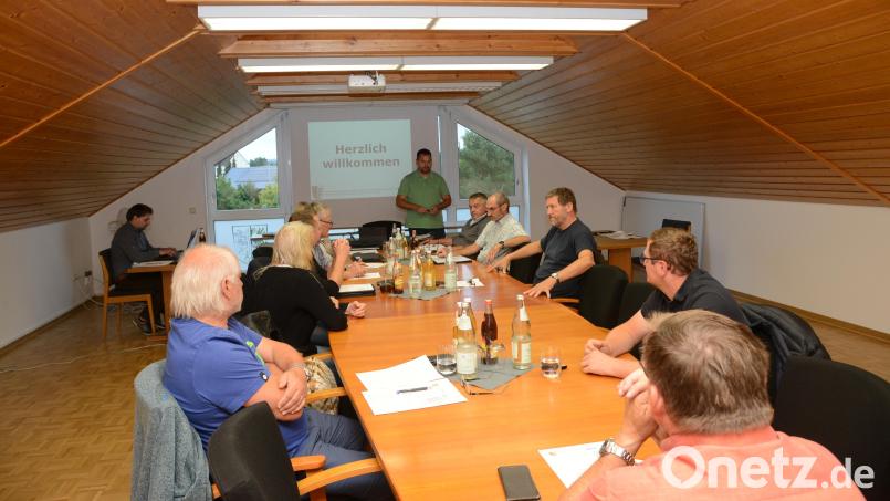 Erstmals tagt der Marktrat im neuen Sitzungssaal im zweiten Stock des Rathauses Oberwildenau. Bild: bey