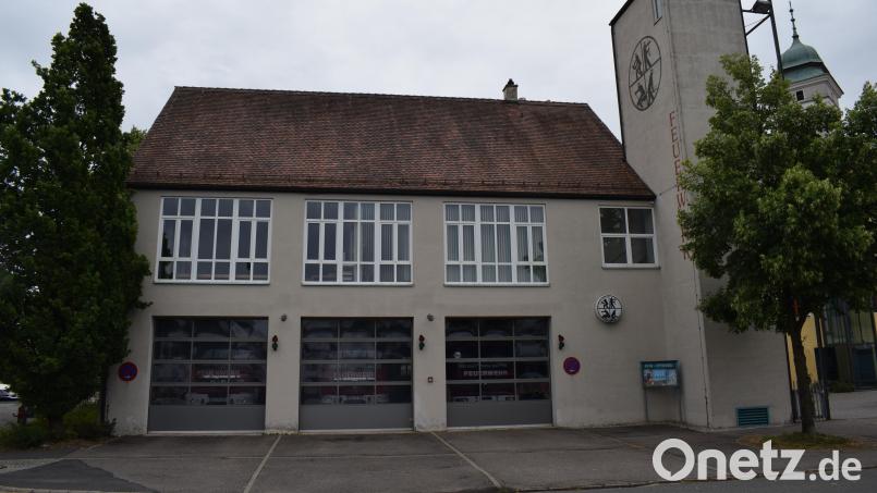 Das Feuerwehrhaus "Am Wall" platzt aus allen Nähten. Eine Erweiterung oder ein Neubau stehen dringend an. Eine Entscheidung wurde bisher noch nicht getroffen. Bild: bnr