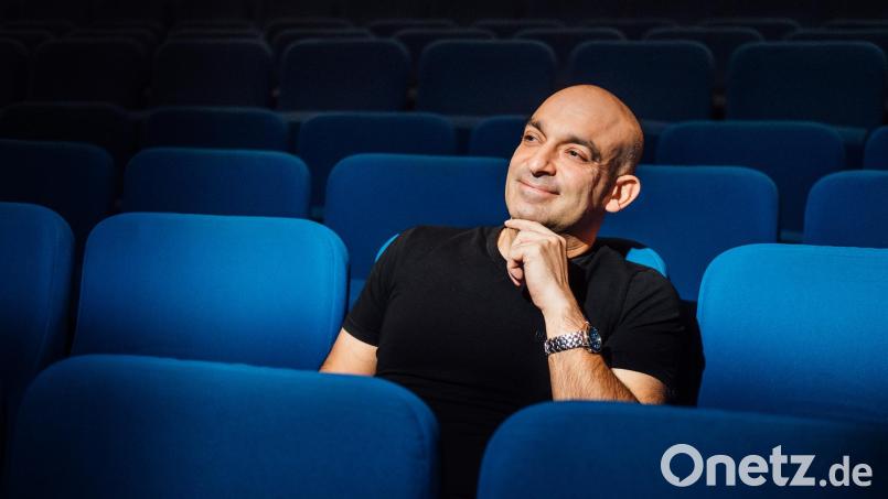&quot;Offenes Visier&quot; - so heißt das aktuelle Programm von Django Asül. Bild: Dirk Beichert BusinessPhoto
