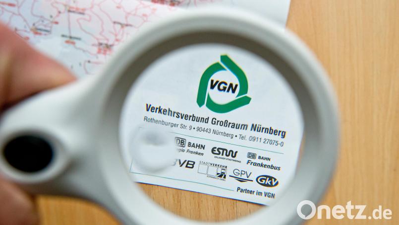 Der Verkehrsverbund Großraum Nürnberg (VGN) erhöht die Preise. Symbolbild: Daniel Karmann/dpa