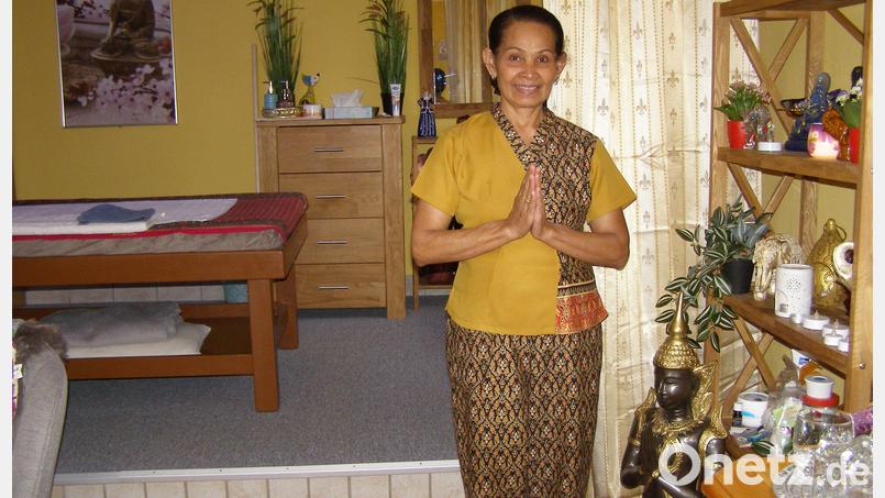 Bangon Mimak bietet in Naßgütl bei Waldsassen traditionelle Thai-Massage an. Bild: pz