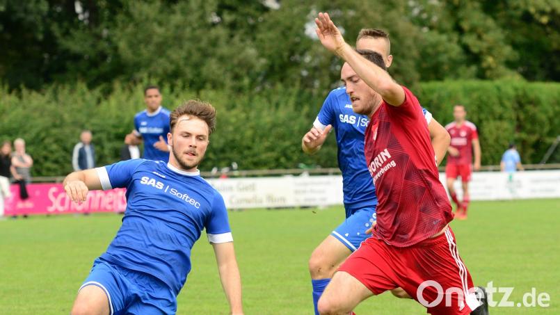 Clemens Käs und die SpVgg SV Weiden II nahmen zuletzt vom Landesliga-Absteiger SpVgg Pfreimd einen Punkt mit nach Hause. Am Freitag geht es zum Aufsteiger nach Schmidmühlen. Bild: mhs