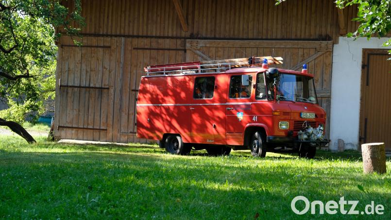 56 Jahre hat der Mercedes-Bus der Rottendorfer Wehr auf dem Buckel. Jetzt darf er bald in Rente. Bild: Feuerwehr Rottendorf/exb