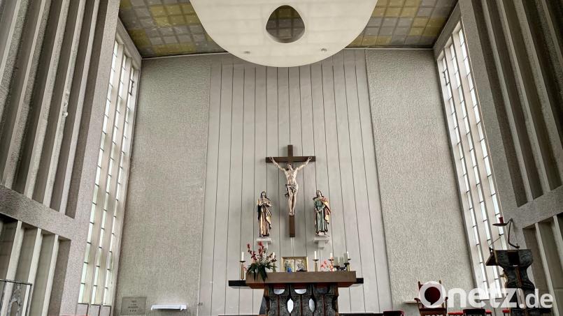 Lohnt sich eine 4-Millionen-Euro-Sanierung der Kirche St. Elisabeth? Vom Bistum und aus der Pfarrei gibt es Zweifel. Bild: Gabi Schönberger