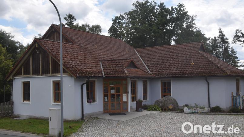 Nicht konform geht der Marktgemeinderat mit der Personalplanung am Kinderhaus Sankt Johannes. Die Buchungszahlen sind rückläufig. Bild: fz