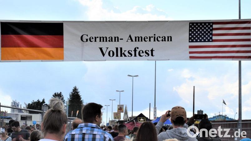 Welcome! Zehntausende Besucher lockte das Deutsch-Amerikanische Volksfest jedes Jahr an – bis 2019. Bei der ersten Veranstaltung nach der Coronapause ist wieder mit erhöhtem Andrang zu rechnen. Archivbild: rgr