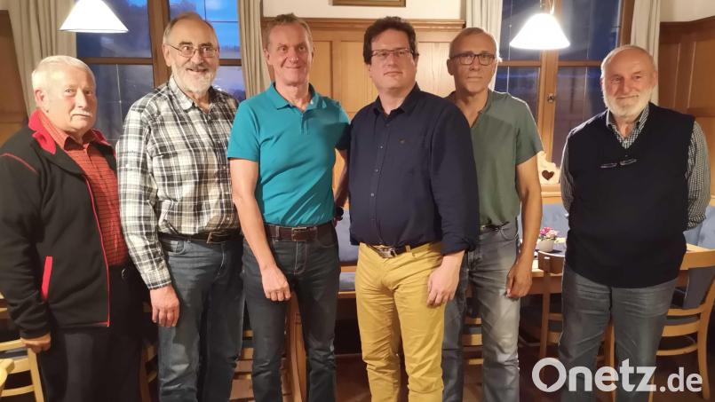 Der neue Vorstand der UWG Ammerthal (von links): Kassenprüfer Albert Schaller, Beisitzer Josef Haller, Kassier Norbert Lehmeier, Vorsitzender Thorsten Gugg, stellvertretender Vorsitzender Heinz Haubner und Kassenprüfer Rudolf Hiltl. Bild: gu