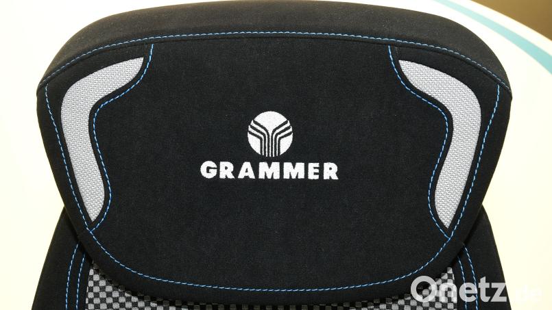 Das Grammer-Logo auf einem Fahrzeugsitz. Bild: Petra Hartl